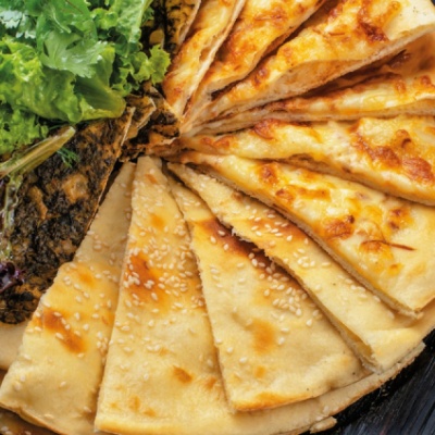 Лепешка с кунжутом