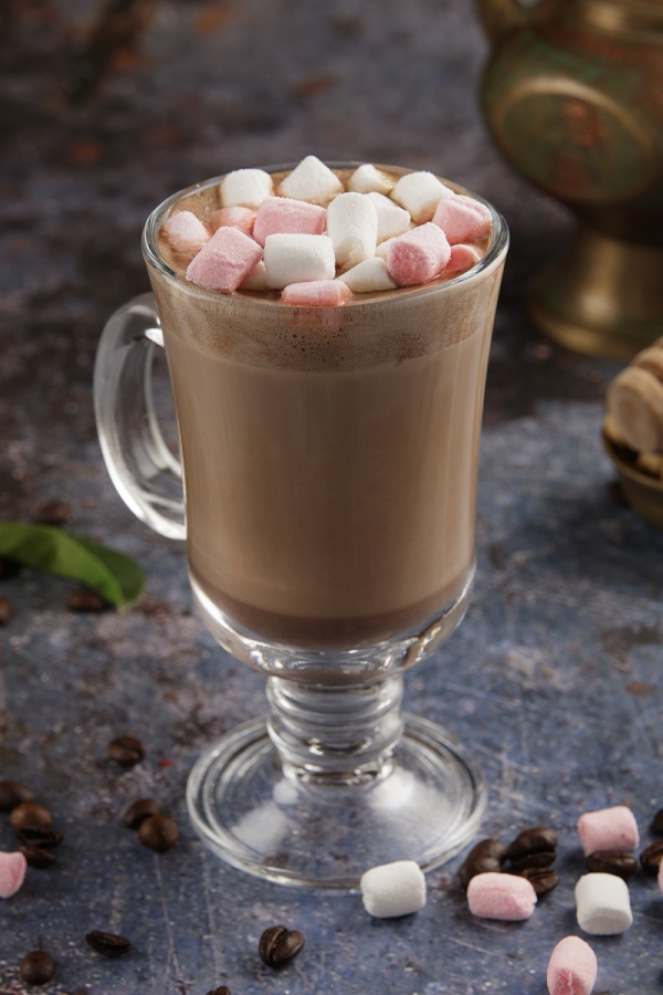 Какао с зефирками