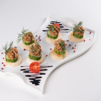 Канапе с куриным паштетом