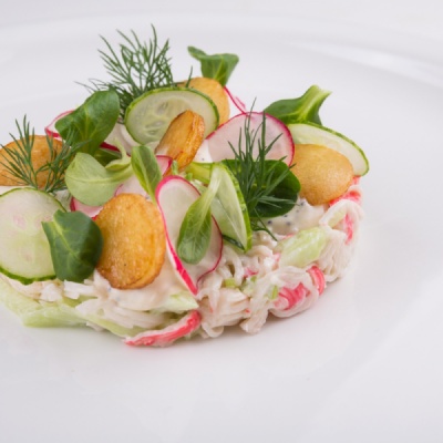 Салат с крабовым мясом
