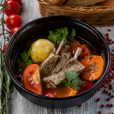 Шурпа с бараньими ребрышками