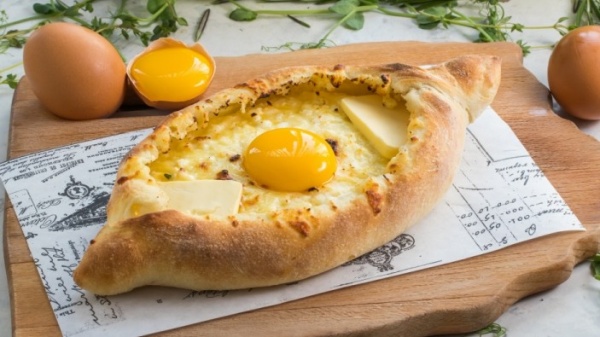 Хачапури по-Аджарски классический
