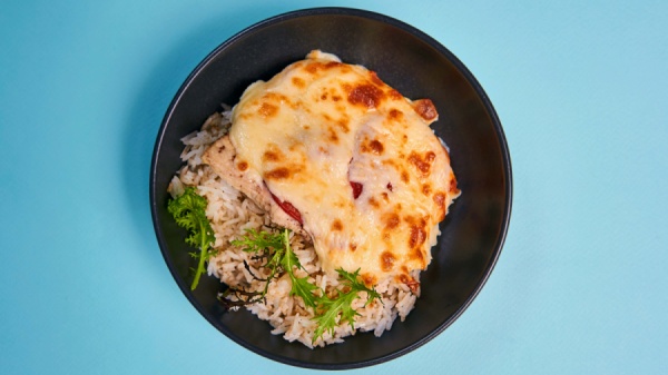 Куриное филе с сыром и рисом басмати