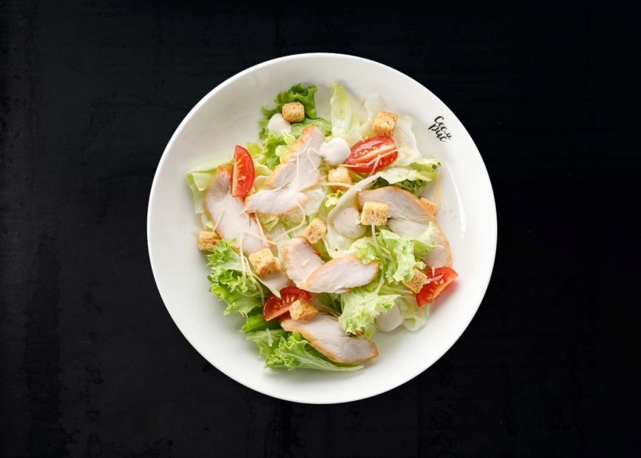 Цезарь с курицей