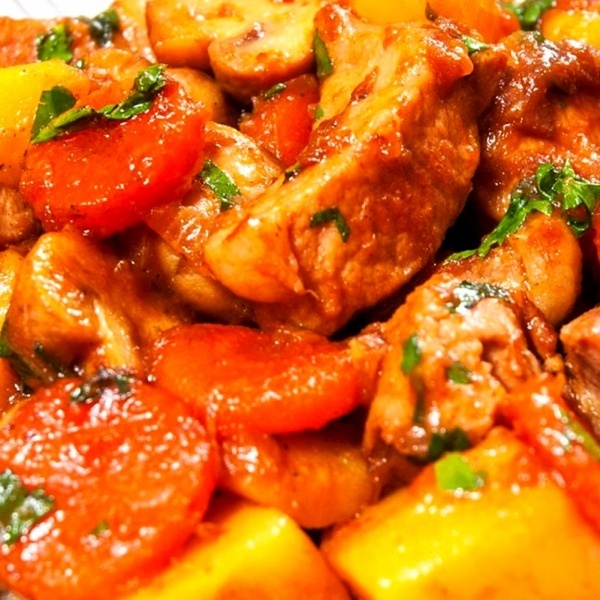 Жаркое с курицей и овощами