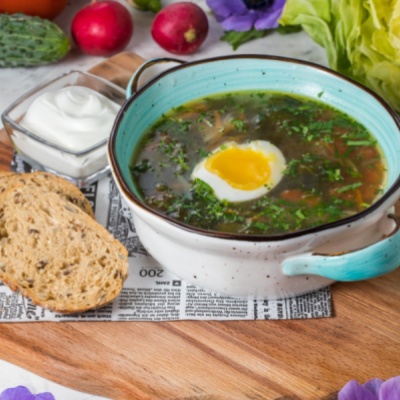 Борщ зеленый с курицей