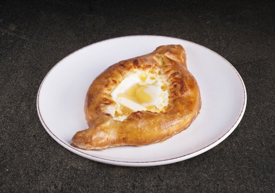 Хачапури по-аджарски