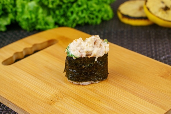 Запеченный гункан угорь курица