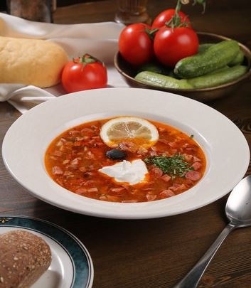 Солянка сборная мясная