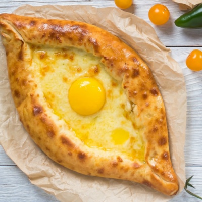 Хачапури по-аджарски