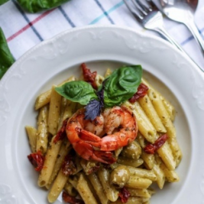 Penne con pesto al basilico