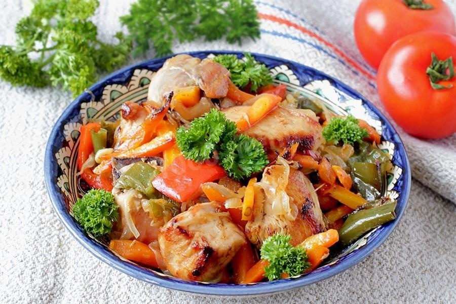 Курица с овощами