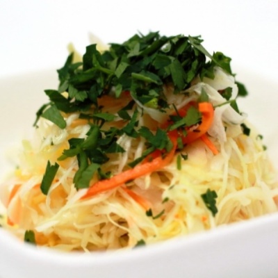 Капуста квашенная с лучком