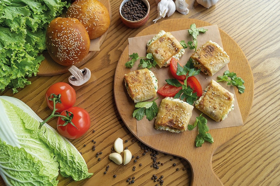 Лаваш с фермерским сыром