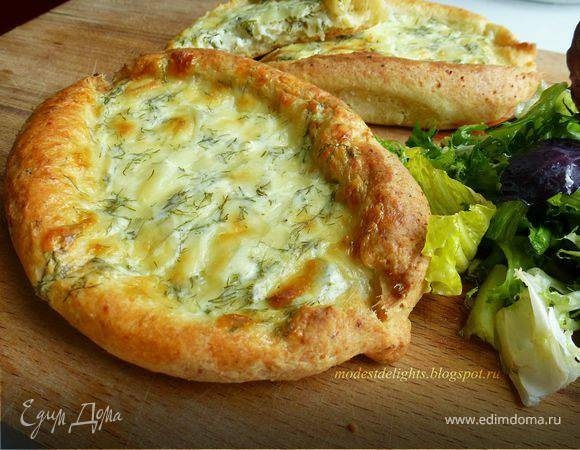 Хачапури с сыром и курицей