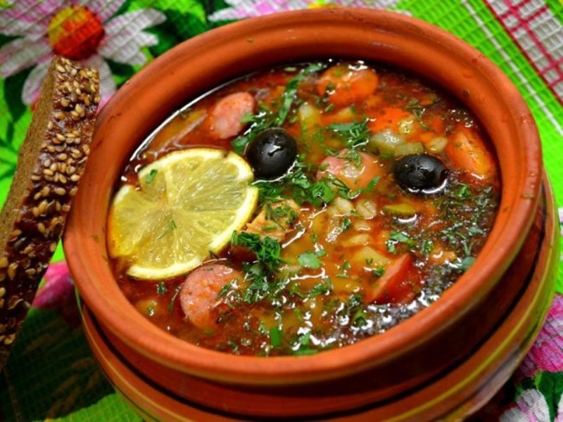 Солянка мясная сборная