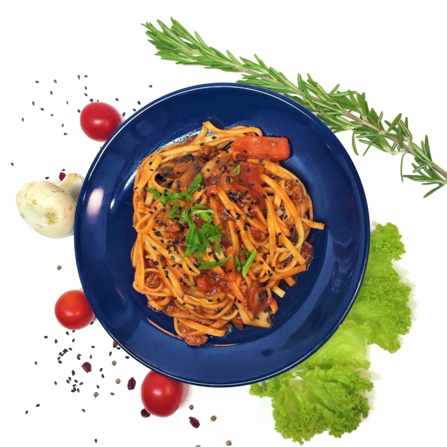 WOK болоньезе