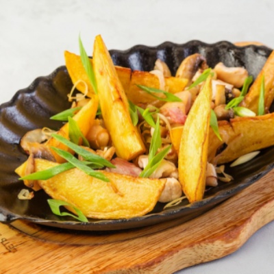 Сковородка по - деревенски с курицей
