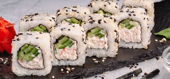 Калифорния каппа маки в кунжуте