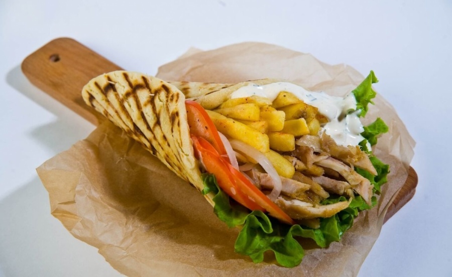 Гирос XXL c курицей и беконом