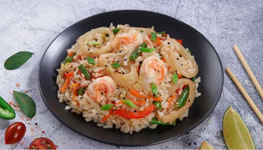 Рис с морепродуктами