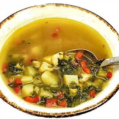 Куриный суп карри