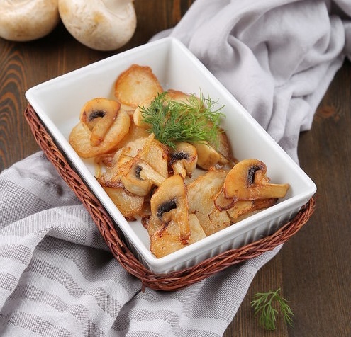Картофель жареный с лесными грибами