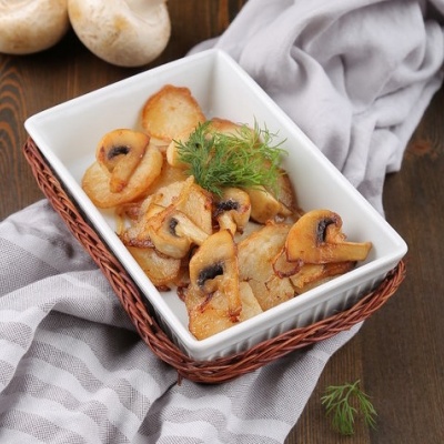 Картофель жареный с лесными грибами