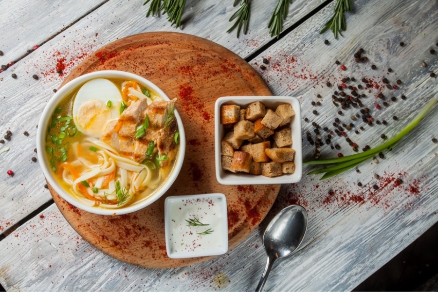 Домашняя куриная лапша