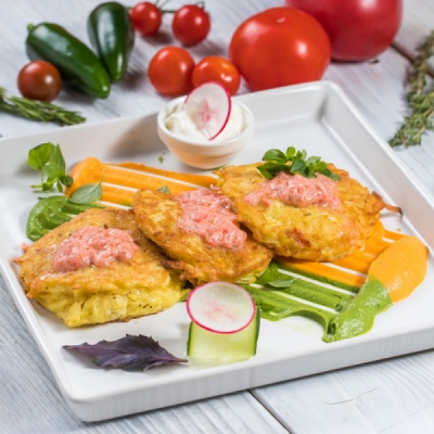 Драники картофельные с муссом из лосося