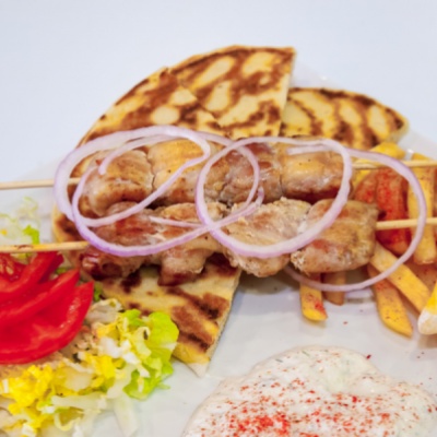 Сувлаки курица в беконе