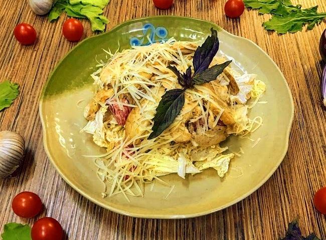Цезарь с курицей