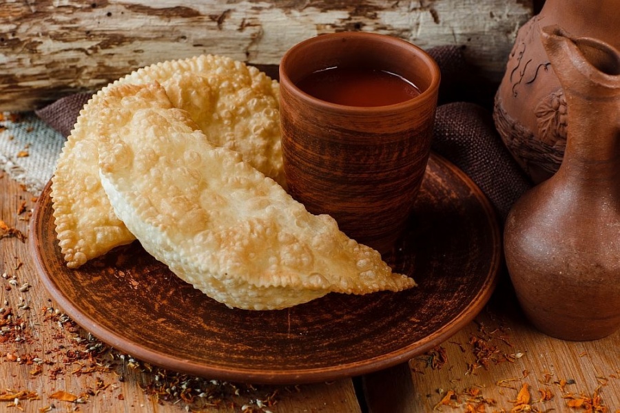 Чебуреки с мясом