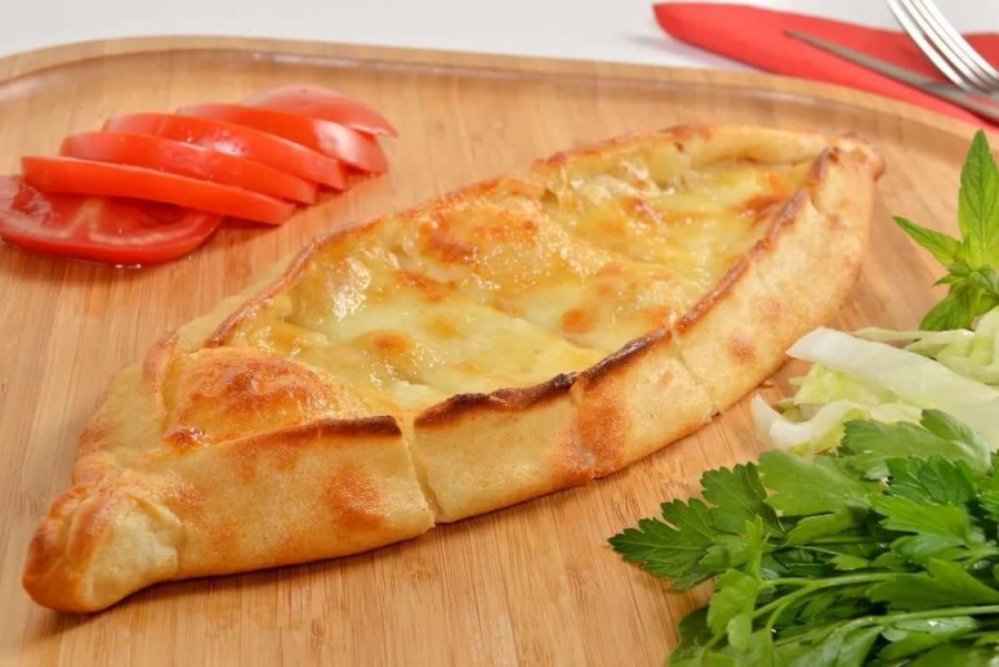 Хачапури с морепродуктами