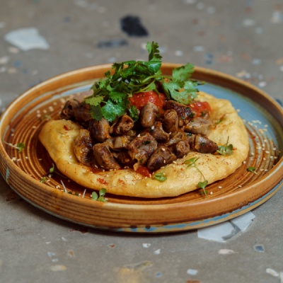 Куриные потрошки с луком