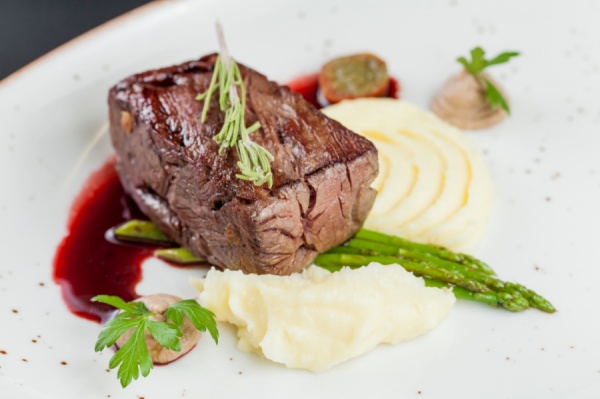Томлёная говядина Sous Vide