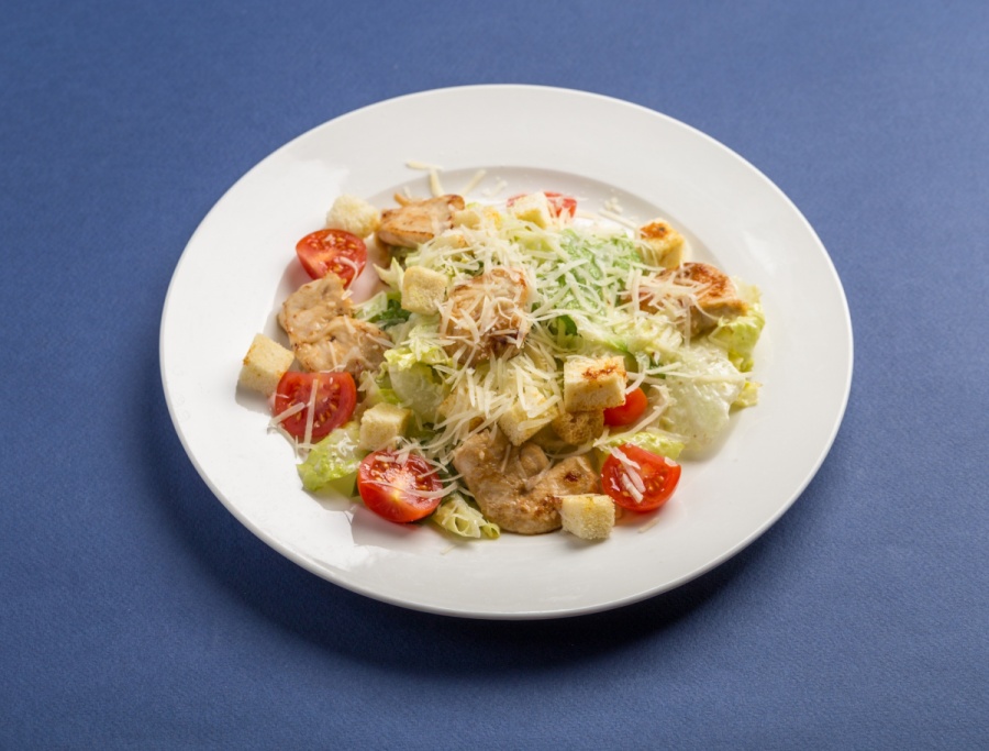 Цезарь с курицей