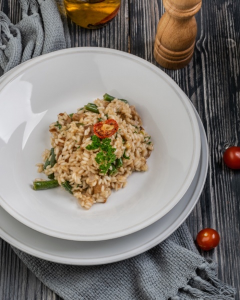 Ризотто с белыми грибами и стручковой фасолью