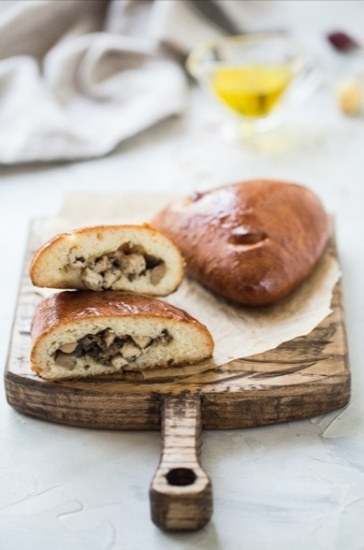 Пирожок курица с грибами