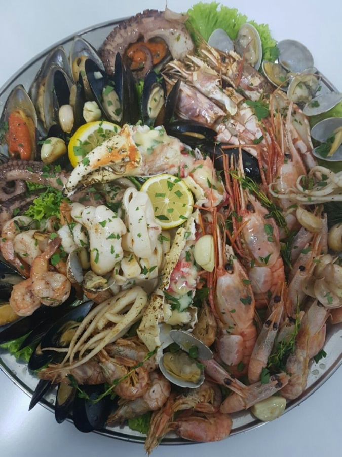 Большой сет из морепродуктов