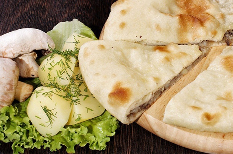 Пирог с картофелем и грибами