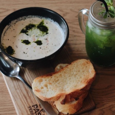 Zuppa di peshe (Сливочный крем-суп с морепродуктами и лососем)