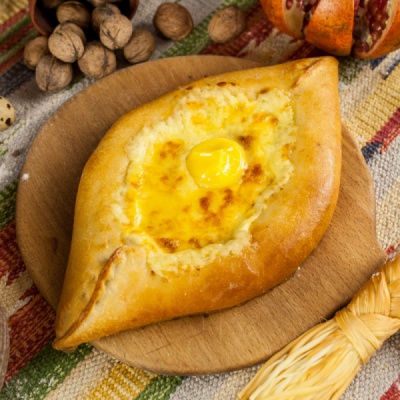 Хачапури по-аджарски