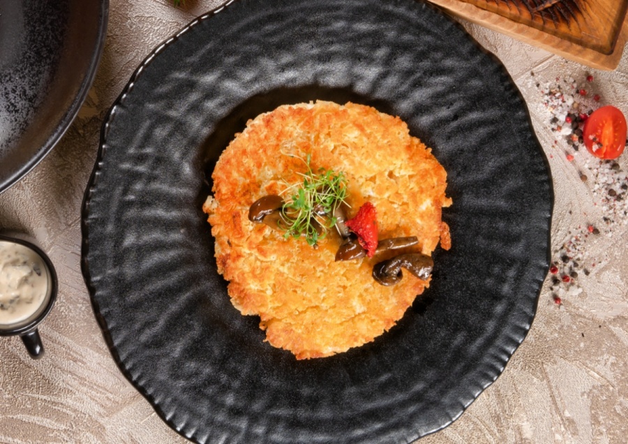 Шницель из курочки с грибным соусом