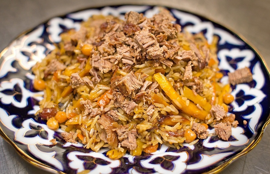 Плов праздничный