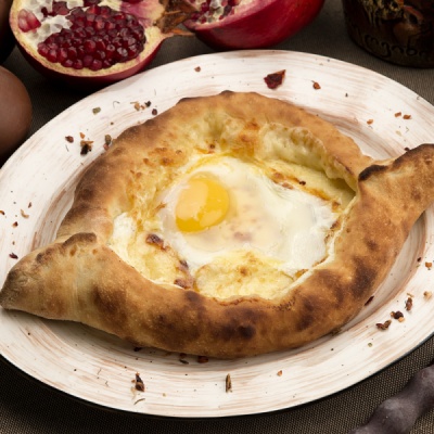 Хачапури по-аджарски