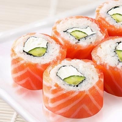 Ролл «Филадельфия классическая с огурцом»