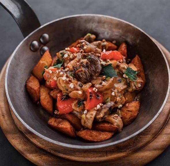 Жаркое с куриными потрохами