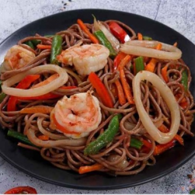 Лапша соба с морепродуктами