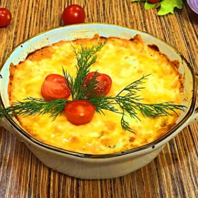 Свино-говяжий фарш, картофель, лук и брокколи